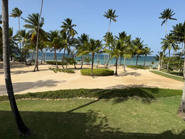 BEACH FRONT apartment, amplia terraza con vista panorámica a la playa de Portillo